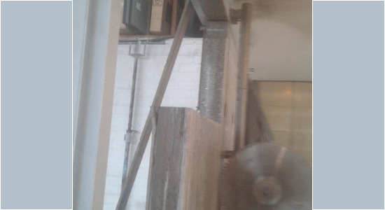 Wanddurchbruch in Autohaus für Showroom vergrößerung